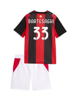 Otroški Nogometna dresi replika AC Milan Davide Bartesaghi #33 Domači 2026-27 Kratek rokav (+ hlače)